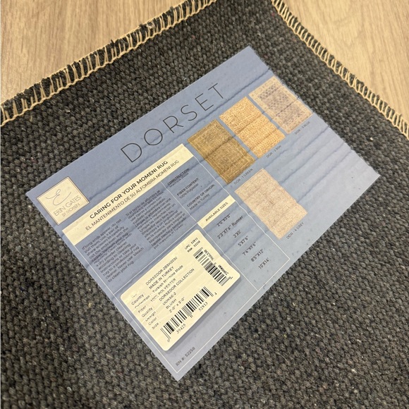 UO 2x3 Rug - Picture 4 of 5